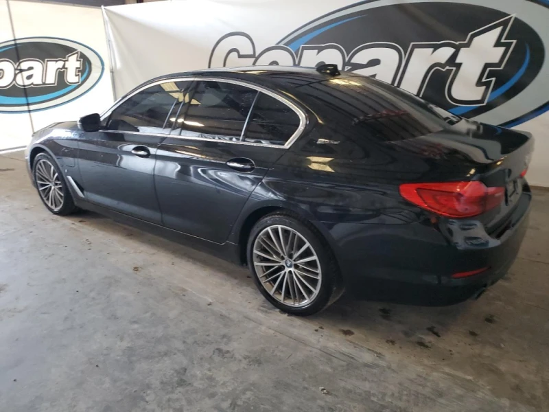 BMW 530E, снимка 2 - Автомобили и джипове - 48666919