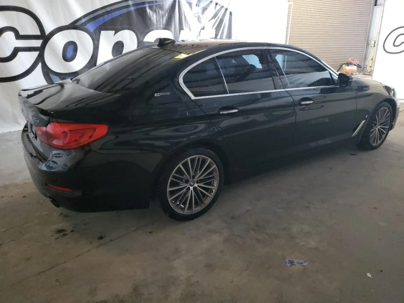 BMW 530E, снимка 3 - Автомобили и джипове - 48666919