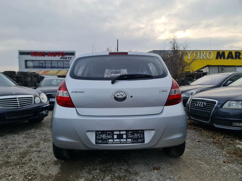 Hyundai I20 УНИКАТ, снимка 6 - Автомобили и джипове - 48670531