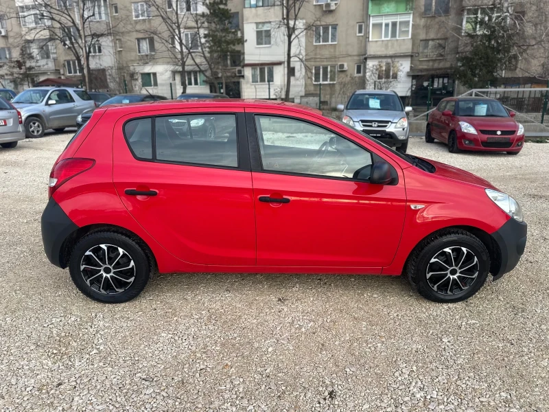 Hyundai I20 1.3КЛИМАТИК//2011Г//177000КМ, снимка 6 - Автомобили и джипове - 48756917