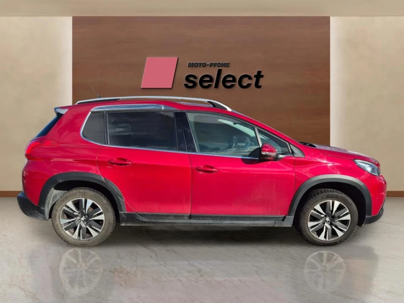 Peugeot 2008 1.2 I, снимка 4 - Автомобили и джипове - 53079512
