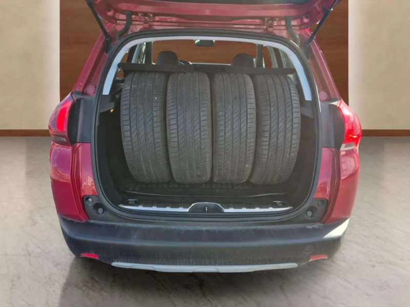 Peugeot 2008 1.2 I, снимка 12 - Автомобили и джипове - 53079512