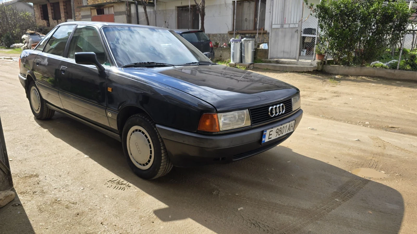Audi 80 1.8 - изображение 3