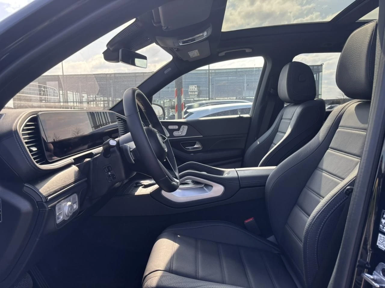 Mercedes-Benz GLE 450 4Matic = AMG Line= Advanced Plus Гаранция - изображение 7