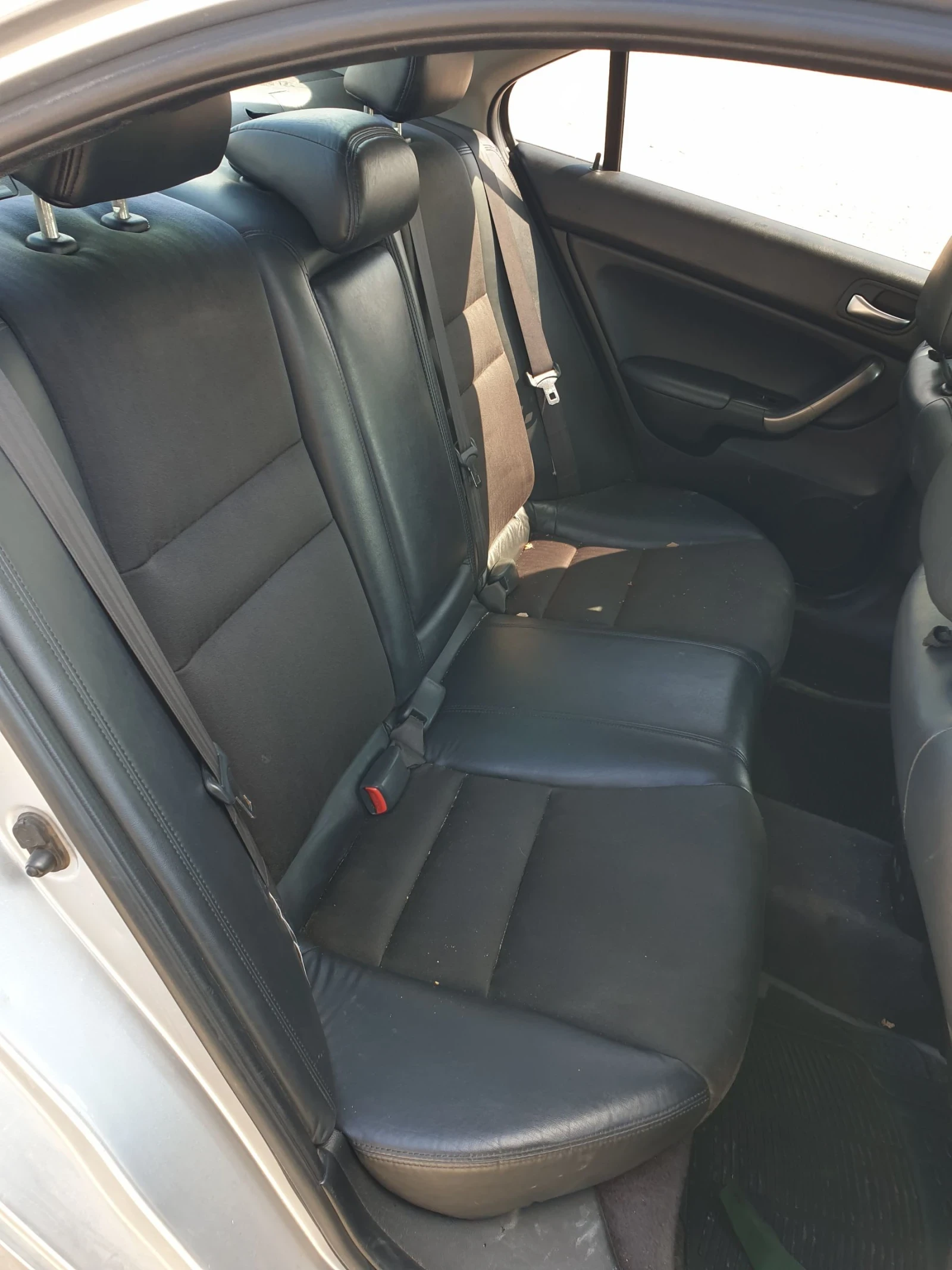 Honda Accord Facelift/Фейслифт  2.2д - изображение 9