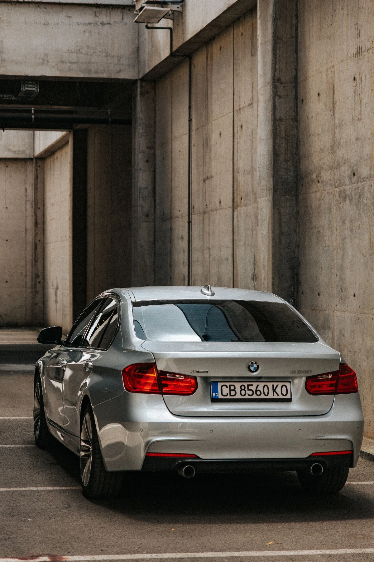 BMW 335  - изображение 4