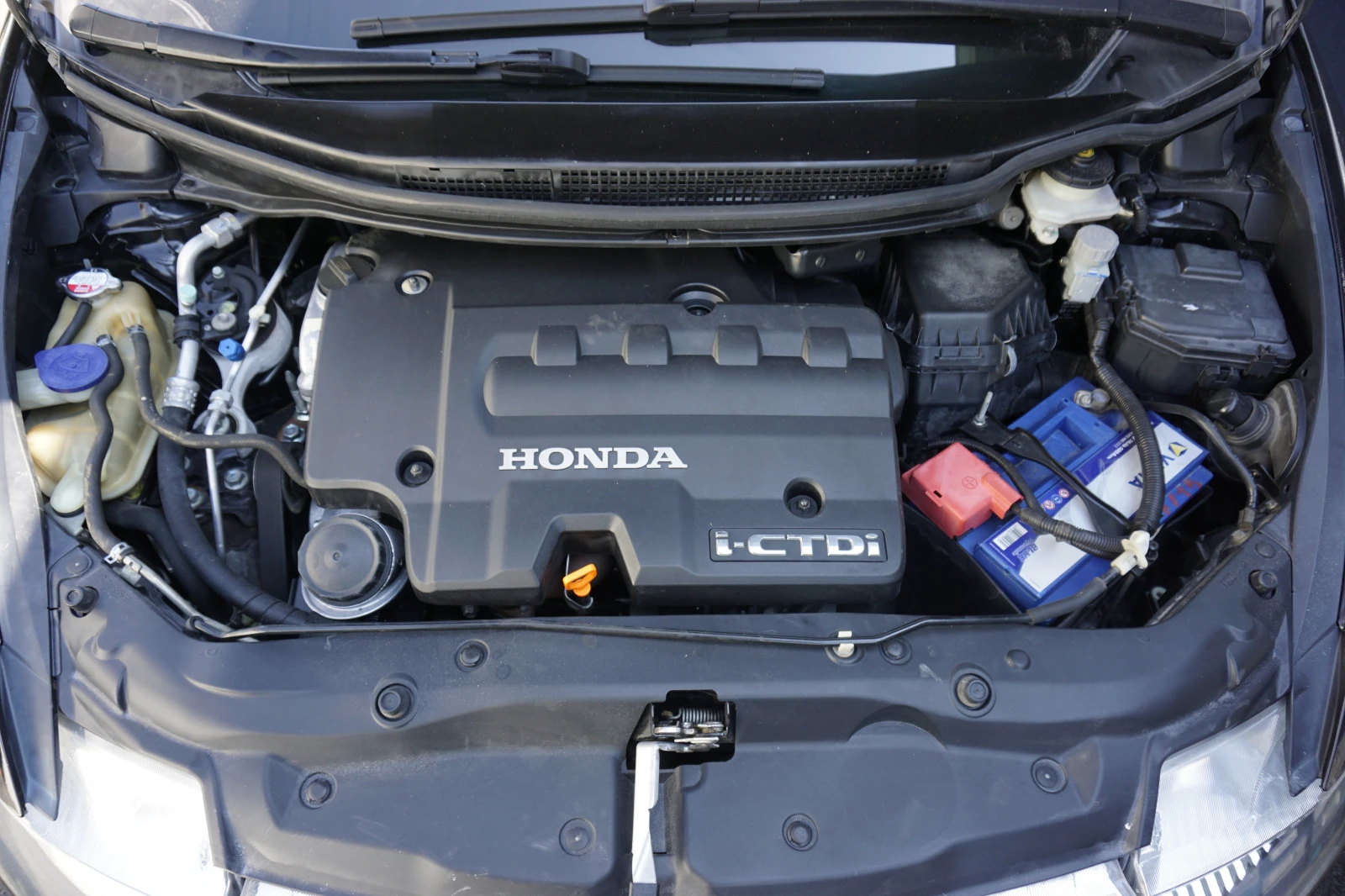 Honda Civic 2.2i-CTDi 6ск. - изображение 9