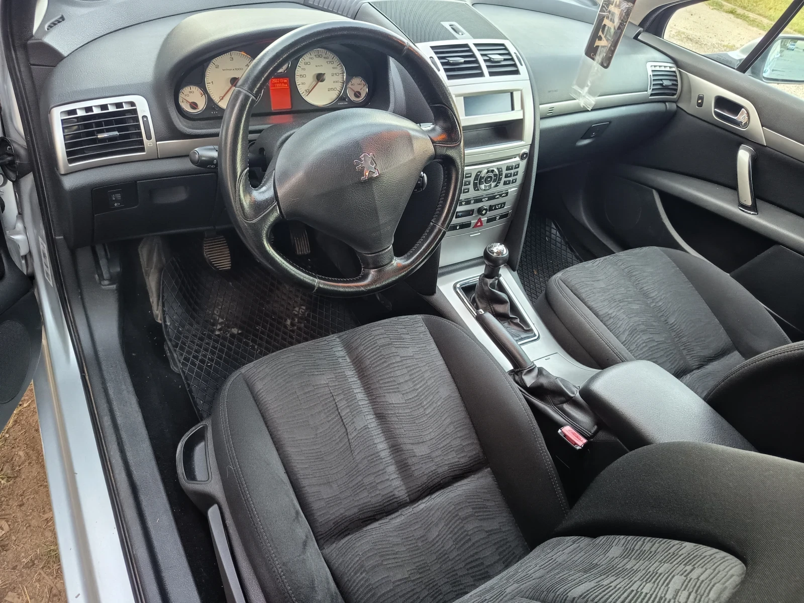 Peugeot 407 1.6 HDI - изображение 7