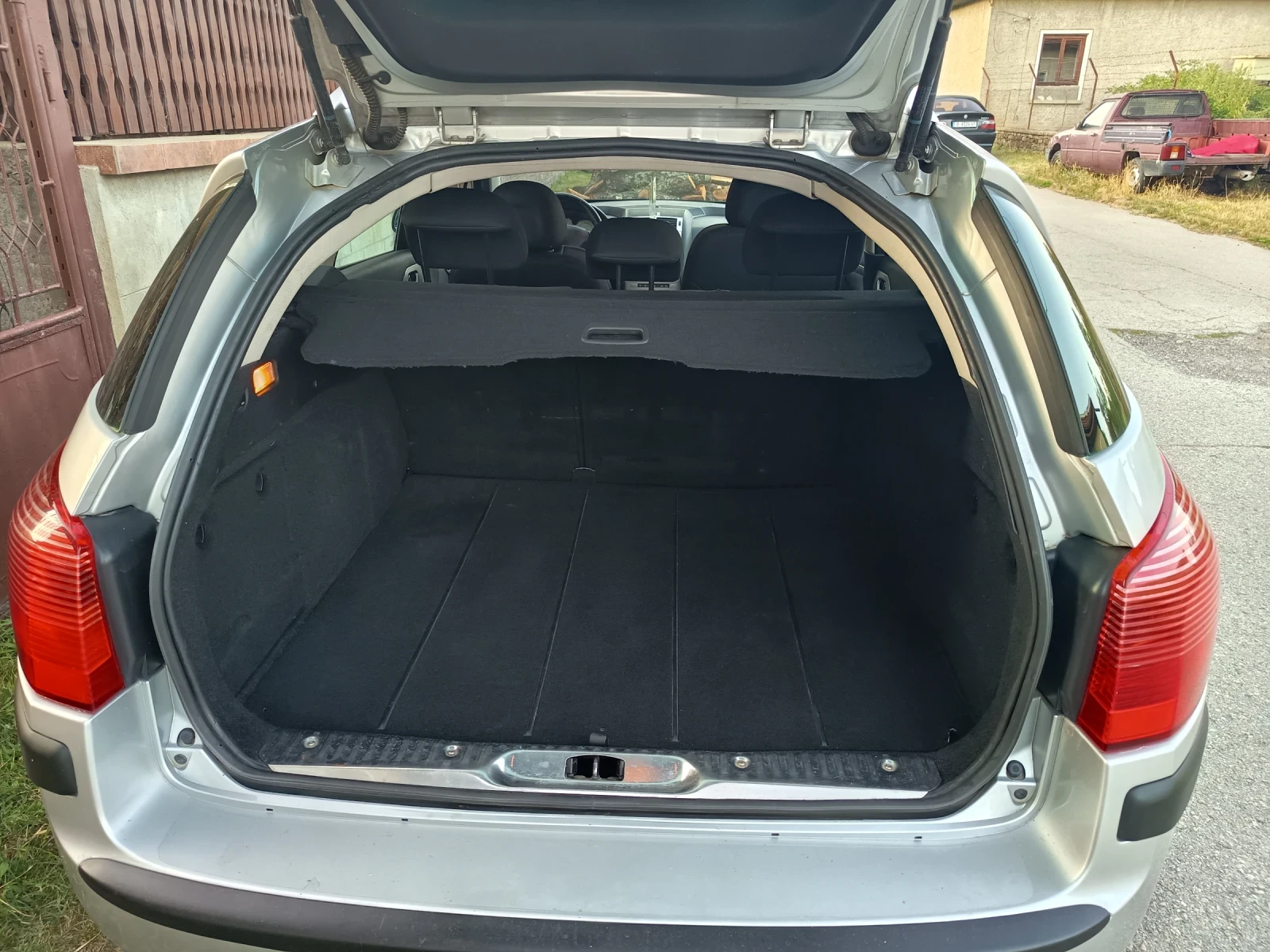 Peugeot 407 1.6 HDI - изображение 6