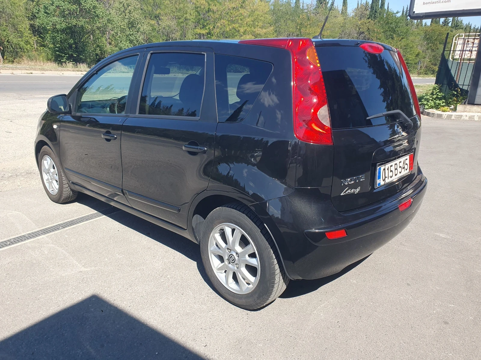 Nissan Note 1, 4 benzin 90 hp - изображение 6
