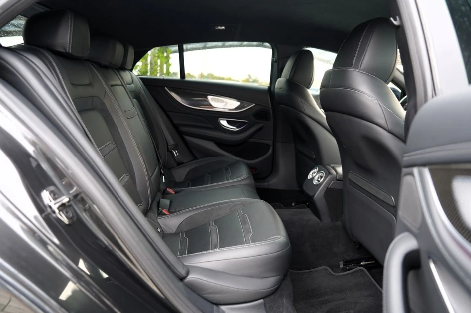 Mercedes-Benz AMG GT 53 4Matic+ 4-Door Coupe - изображение 9