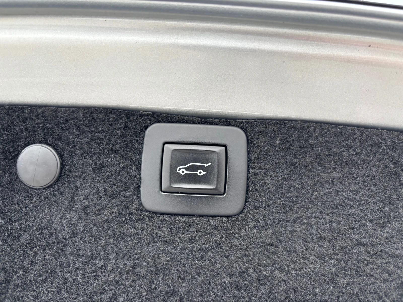 Opel Insignia SPORTS TOURER - изображение 10