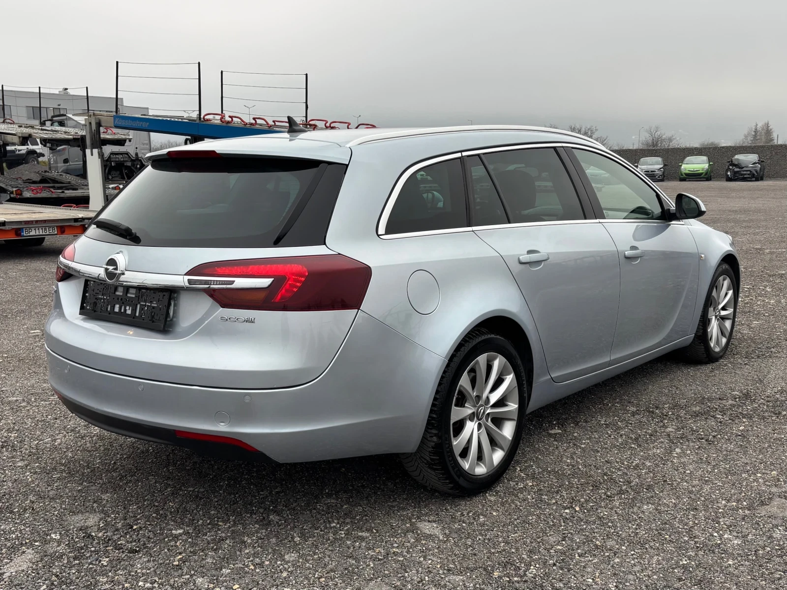 Opel Insignia SPORTS TOURER - изображение 5