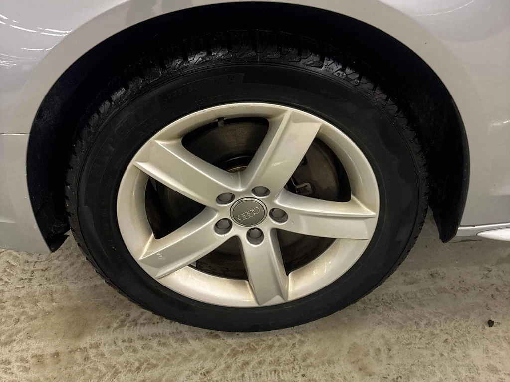 Audi A4 Komfort plus /CARFAX /Heated seats/Keyless | Mobile.bg � ����������� 12