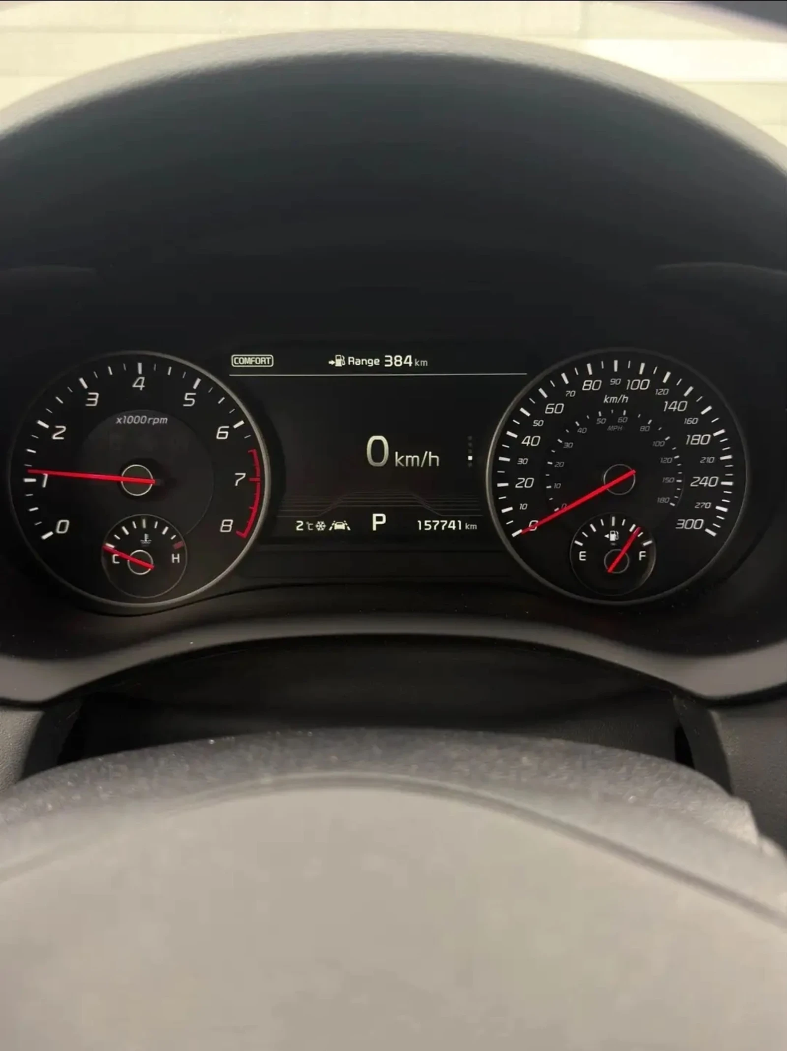 Kia Stinger 2021/3.3T/PANO/ОБДУХ/ПОДГРЕВ/360/ЧИСТ КАРФАКС, снимка 10 - Автомобили и джипове - 53802181