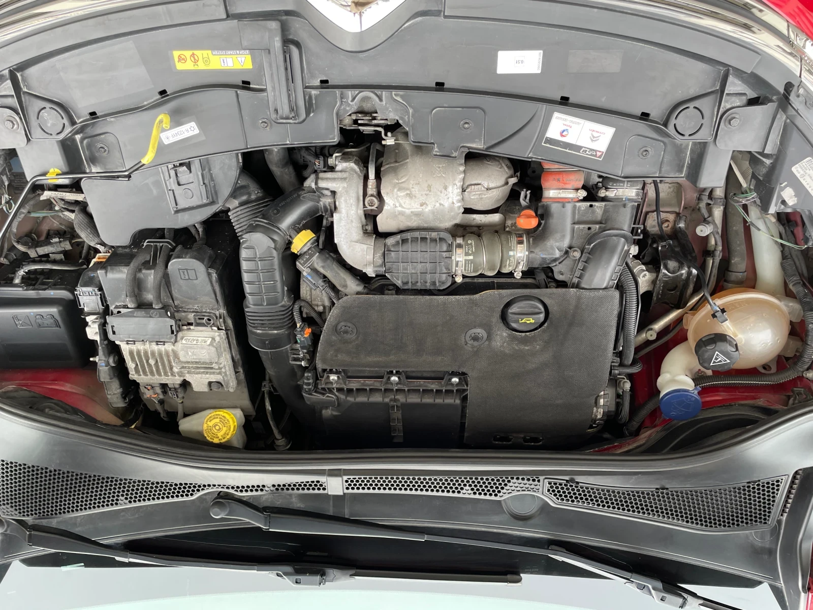 Citroen C3 1.6 BlueHDI, снимка 15 - Автомобили и джипове - 54209272