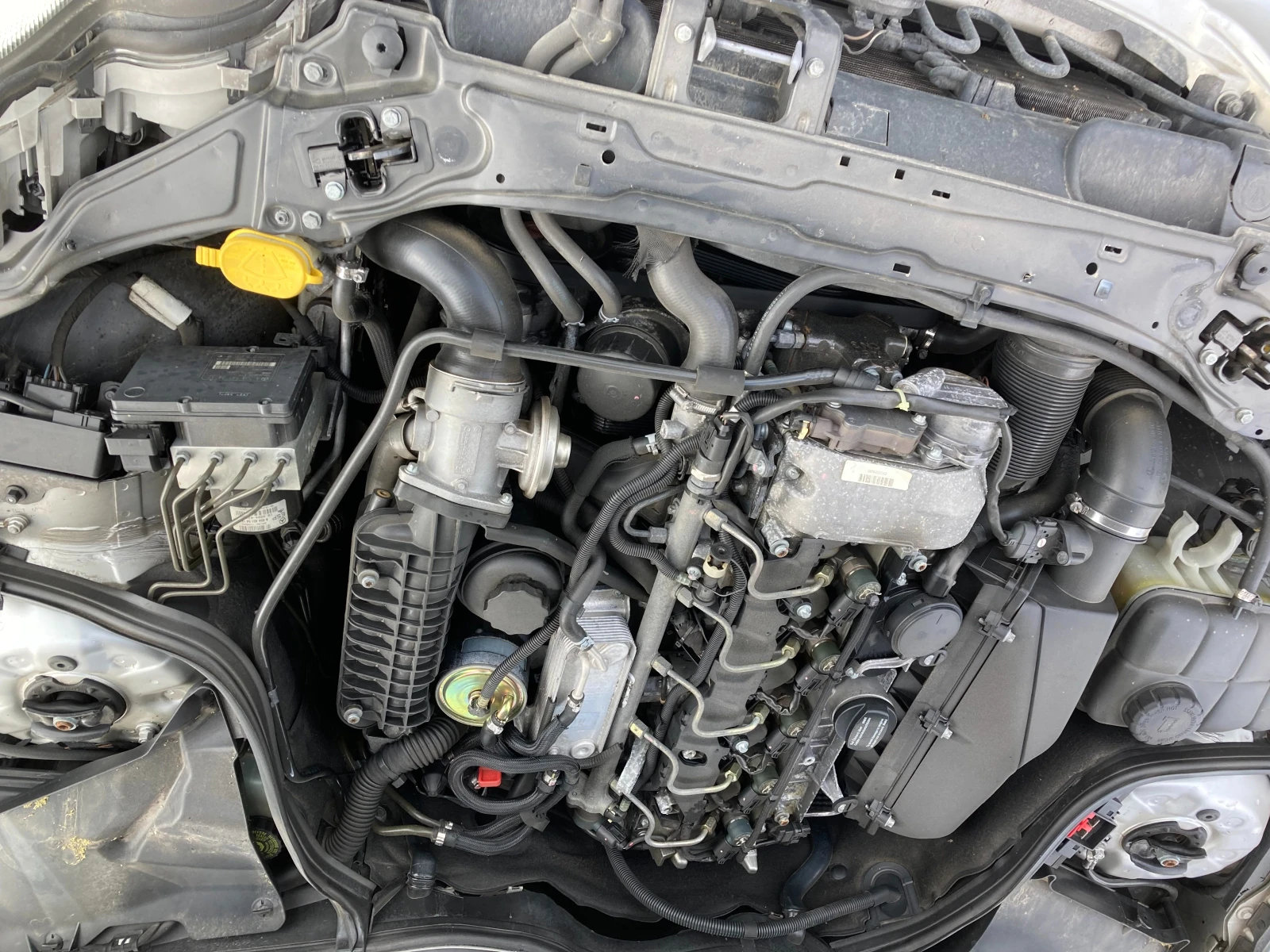 Mercedes-Benz C 270 CDI, снимка 7 - Автомобили и джипове - 54374885