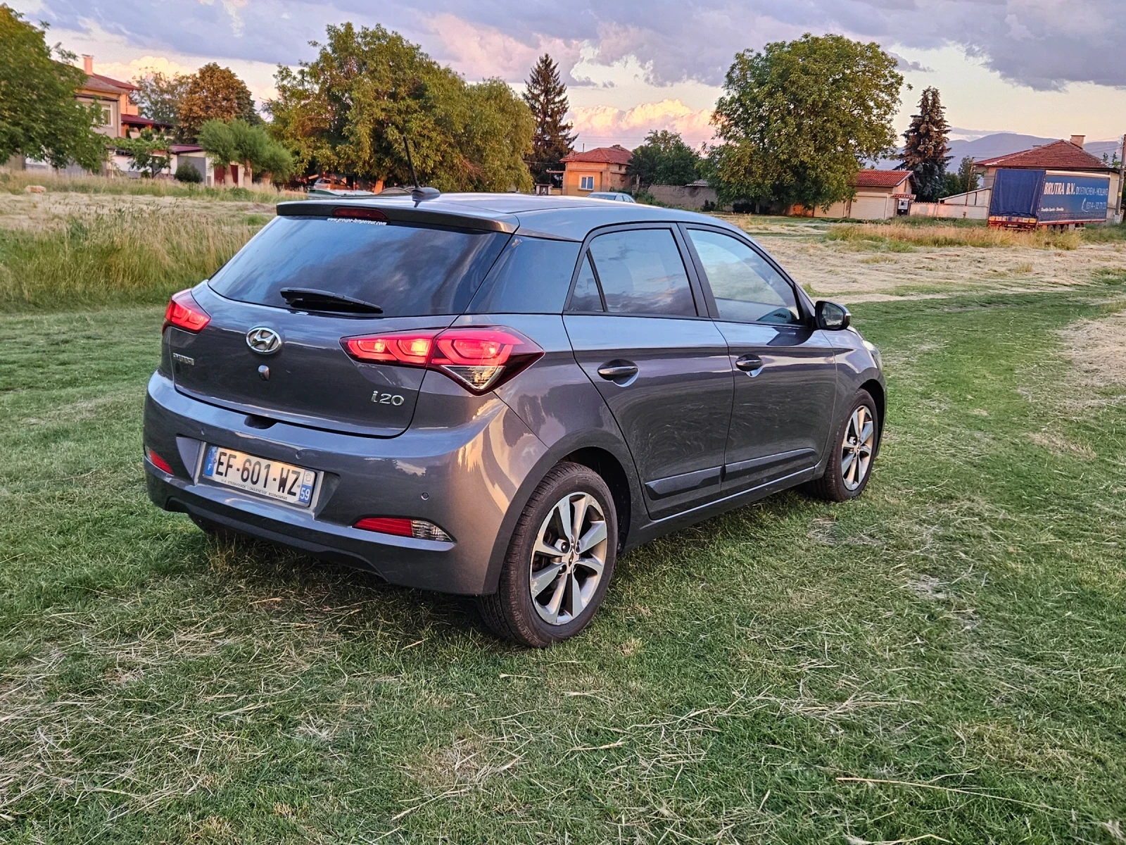 Hyundai I20 1.2 NAVI, CAMERA, снимка 4 - Автомобили и джипове - 54767624