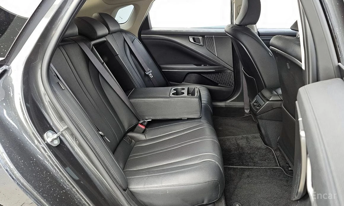 Kia K8, снимка 11 - Автомобили и джипове - 54768101