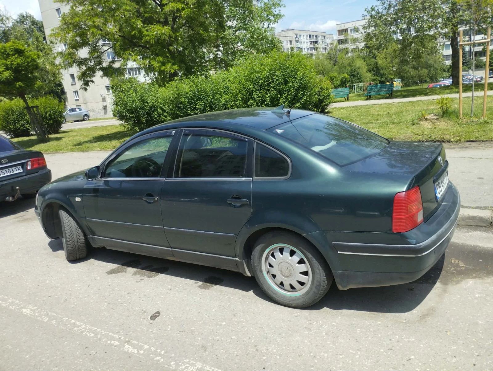 VW Passat, снимка 12 - Автомобили и джипове - 54782457