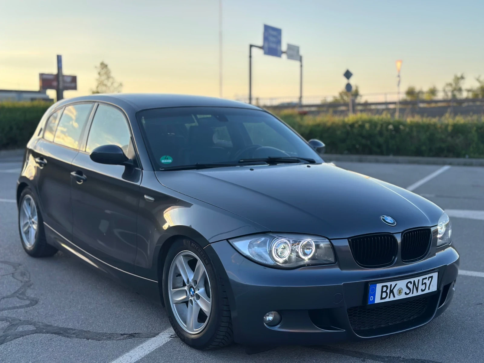 BMW 120 D ///M-PAKET Keyless&Go 163hp, снимка 2 - Автомобили и джипове - 54916952