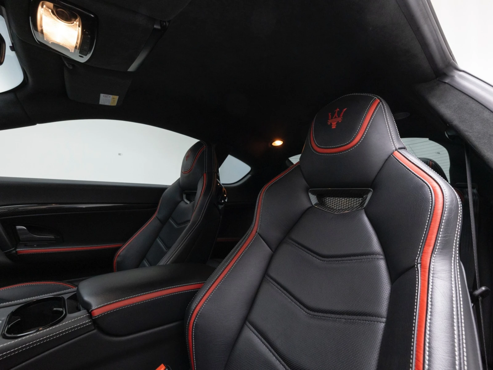 Maserati GranTurismo * 433HP* 2019* , снимка 10 - Автомобили и джипове - 54957317