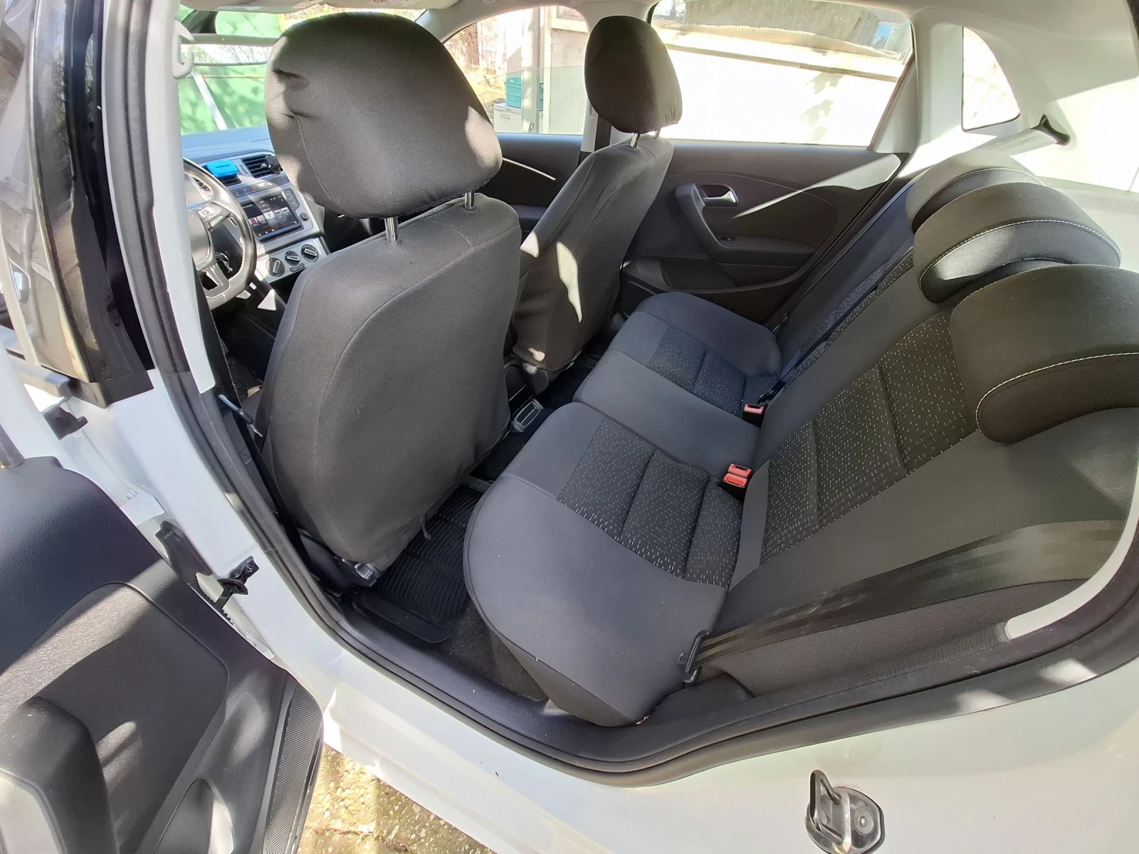 VW Polo, снимка 5 - Автомобили и джипове - 55011700