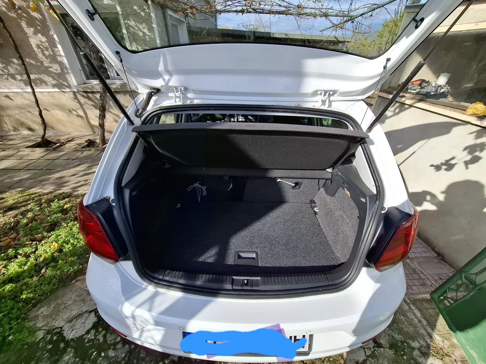 VW Polo, снимка 4 - Автомобили и джипове - 55011700