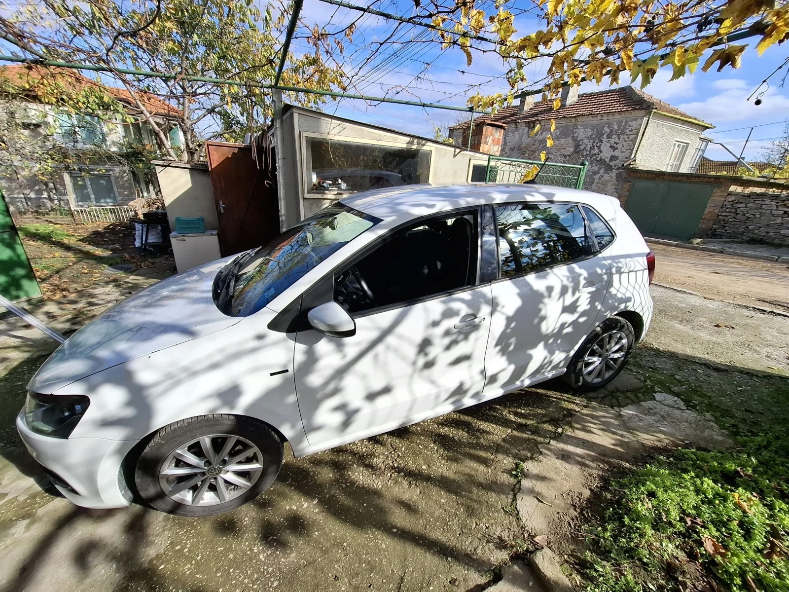 VW Polo, снимка 2 - Автомобили и джипове - 55011700
