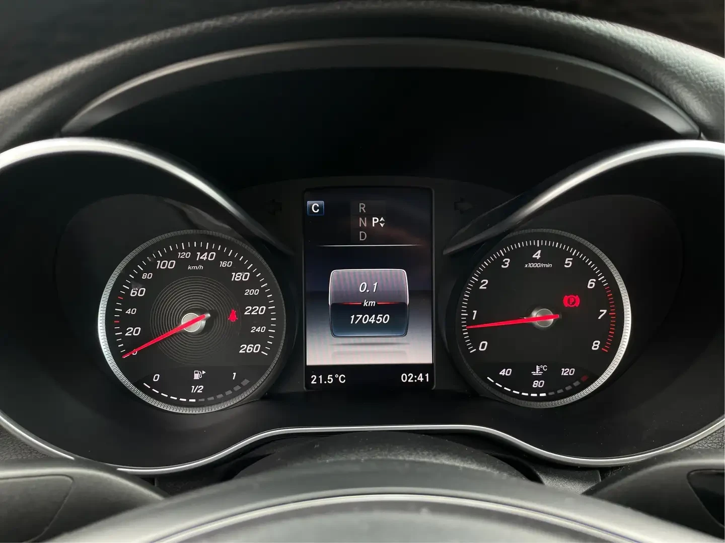 Mercedes-Benz C 300 4MATIC/AMG LINE/PANORAMA/360CAM/BURMESTER, снимка 9 - Автомобили и джипове - 55265711