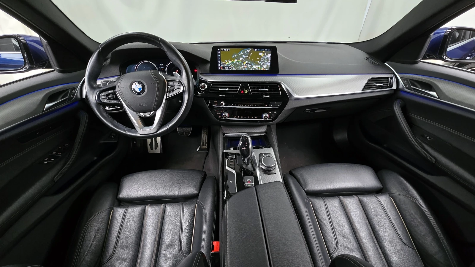 BMW 530 i xDrive M Sport, снимка 7 - Автомобили и джипове - 55562560