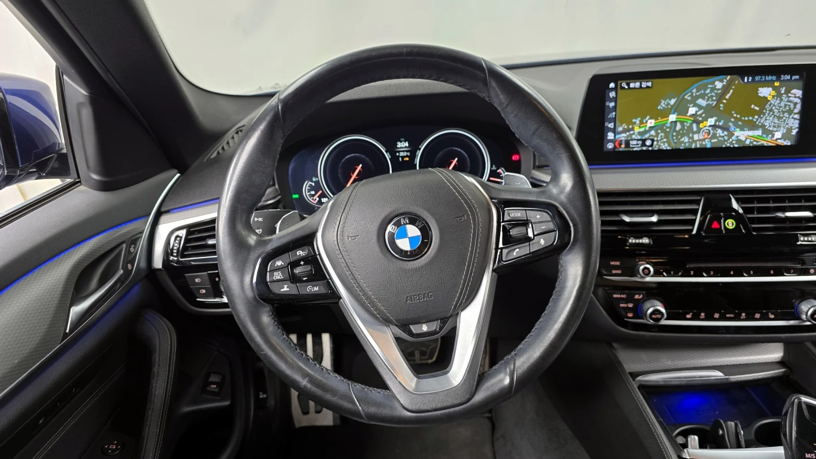 BMW 530 i xDrive M Sport, снимка 13 - Автомобили и джипове - 55562560
