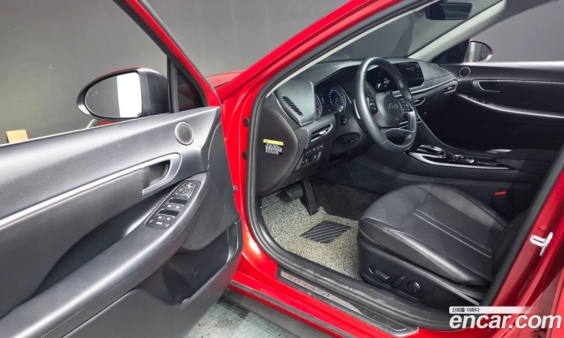 Hyundai Sonata 2.0 Premium, снимка 13 - Автомобили и джипове - 55676653