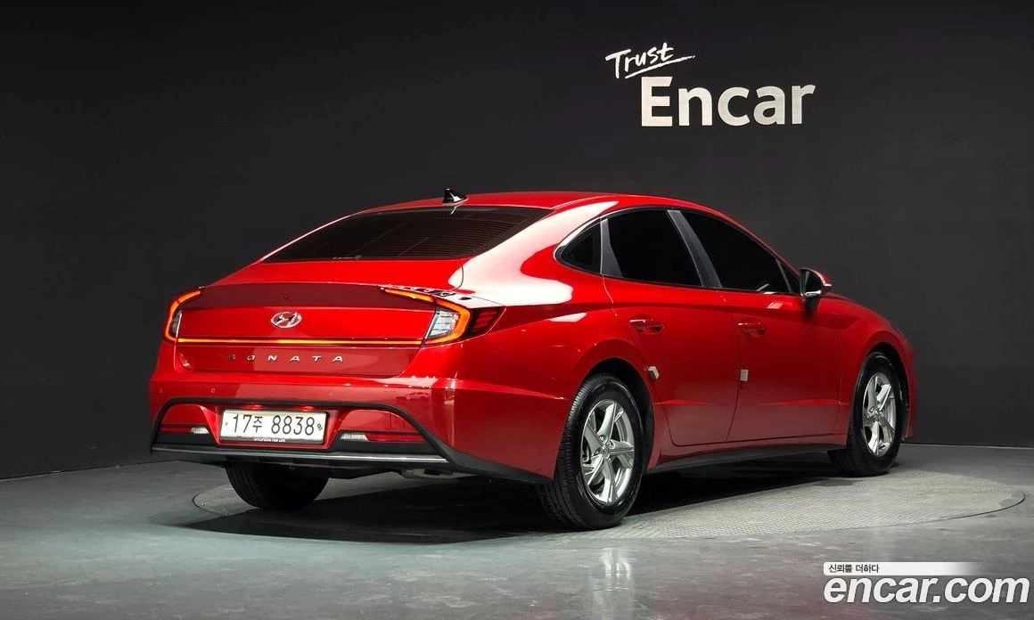 Hyundai Sonata 2.0 Premium, снимка 2 - Автомобили и джипове - 55676653