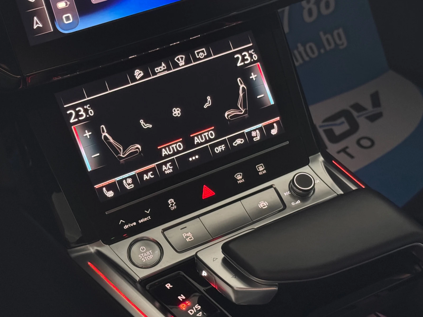Audi E-Tron 55 95KWH HEAD-UP ОБДУХВАНЕ KEYLESSGO КАМЕРИ 360, снимка 12 - Автомобили и джипове - 56167161