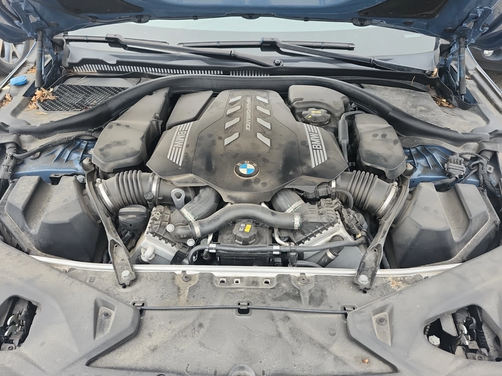 BMW 850 Xdrive / АВТОКРЕДИТ, снимка 15 - Автомобили и джипове - 56662010