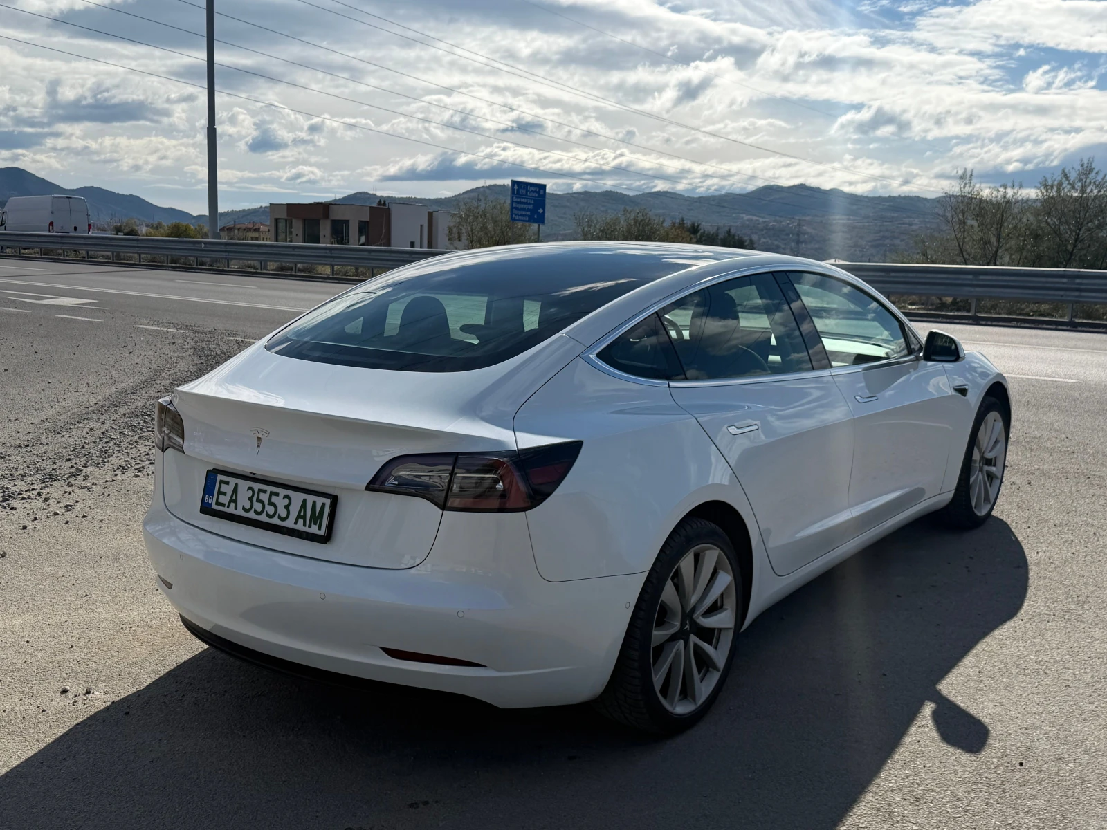 Tesla Model 3 Standart Range + , снимка 6 - Автомобили и джипове - 56725410