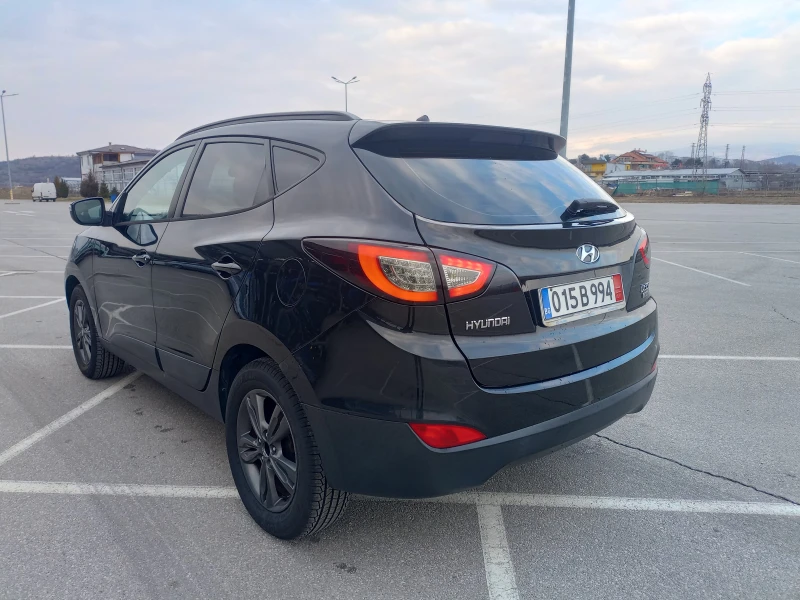 Hyundai IX35 2.0CRDI* LED* 136к.с.* EURO5* 6-скорости, снимка 2 - Автомобили и джипове - 49267361