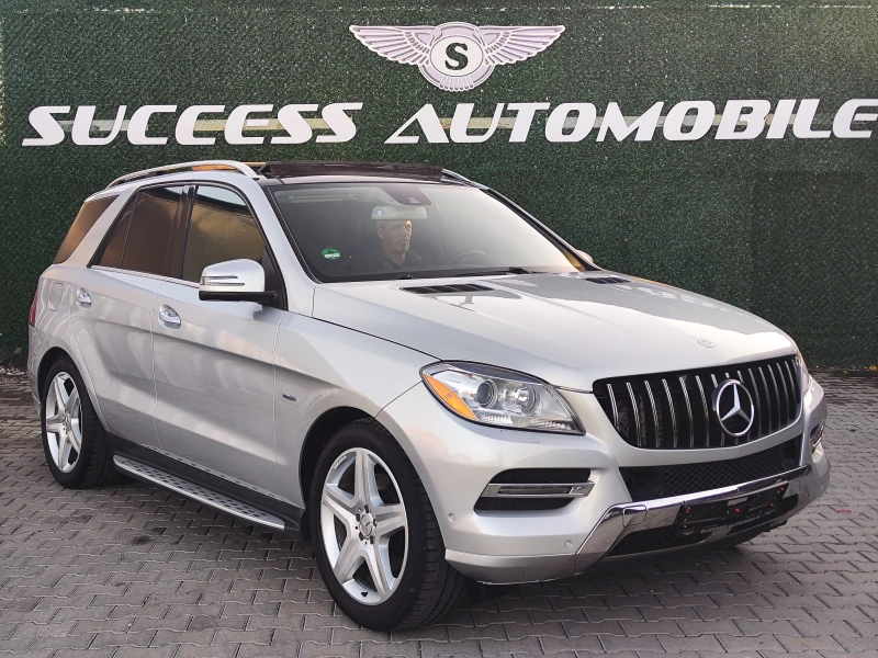 Mercedes-Benz ML 350 AMG* HARMAN* PANORAMA* PODGREV* LINEASIST* LIZING