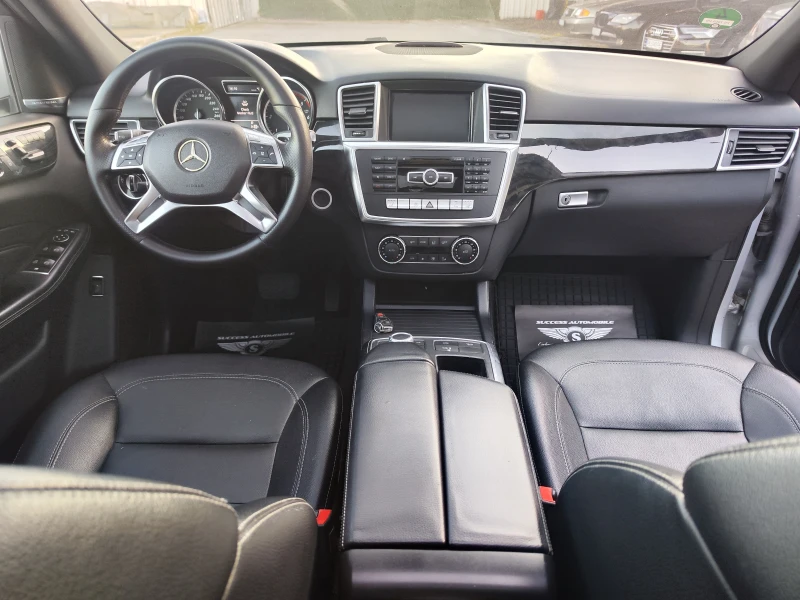 Mercedes-Benz ML 350 AMG* HARMAN* PANORAMA* PODGREV* LINEASIST* LIZING, снимка 9 - Автомобили и джипове - 52529211