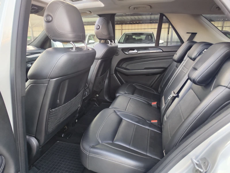Mercedes-Benz ML 350 AMG* HARMAN* PANORAMA* PODGREV* LINEASIST* LIZING, снимка 6 - Автомобили и джипове - 52529211