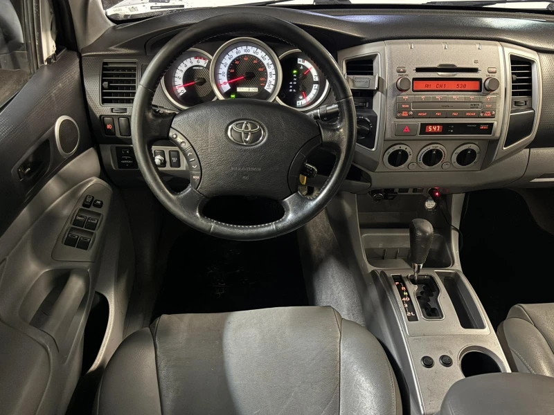 Toyota Tacoma 4.0i Газ - Инжекцион, снимка 11 - Автомобили и джипове - 52771978