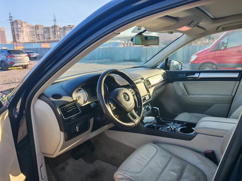VW Touareg V6/3.0TDi -245kc., снимка 13 - Автомобили и джипове - 52816711