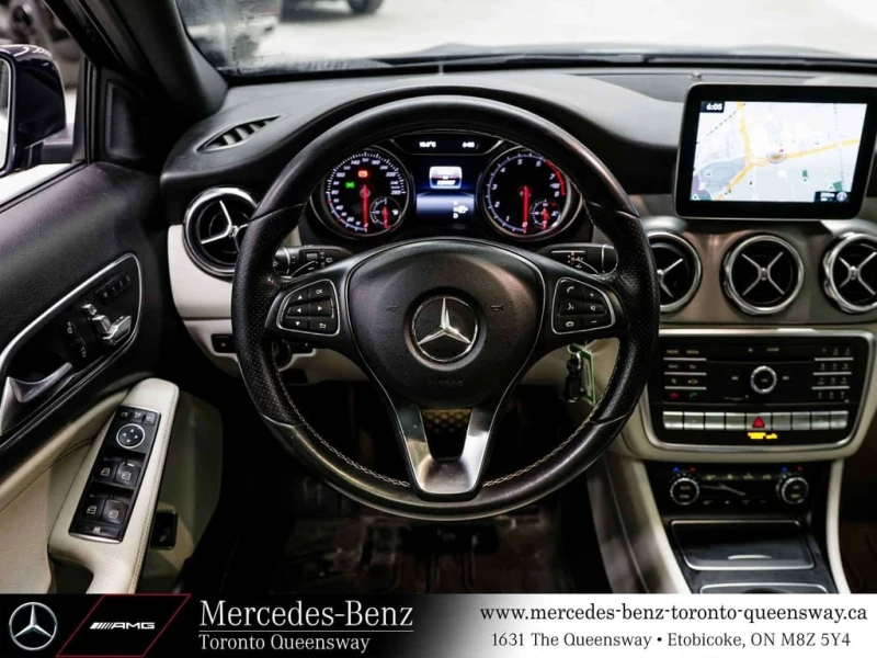 Mercedes-Benz GLA * GLA250 4M * CARFAX * ЦЕНА ДО БГ, снимка 15 - Автомобили и джипове - 53096819