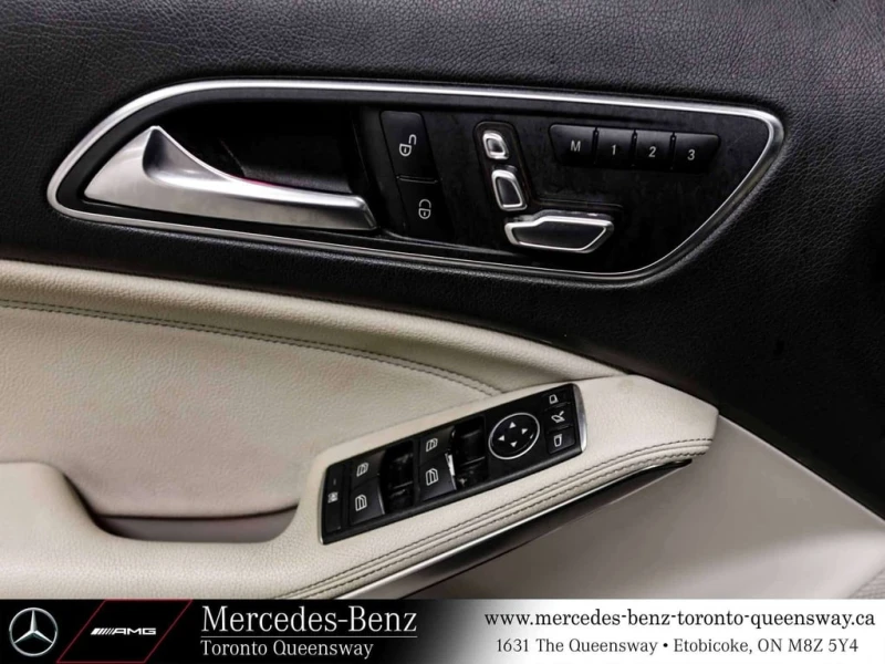 Mercedes-Benz GLA * GLA250 4M * CARFAX * ЦЕНА ДО БГ, снимка 12 - Автомобили и джипове - 53096819