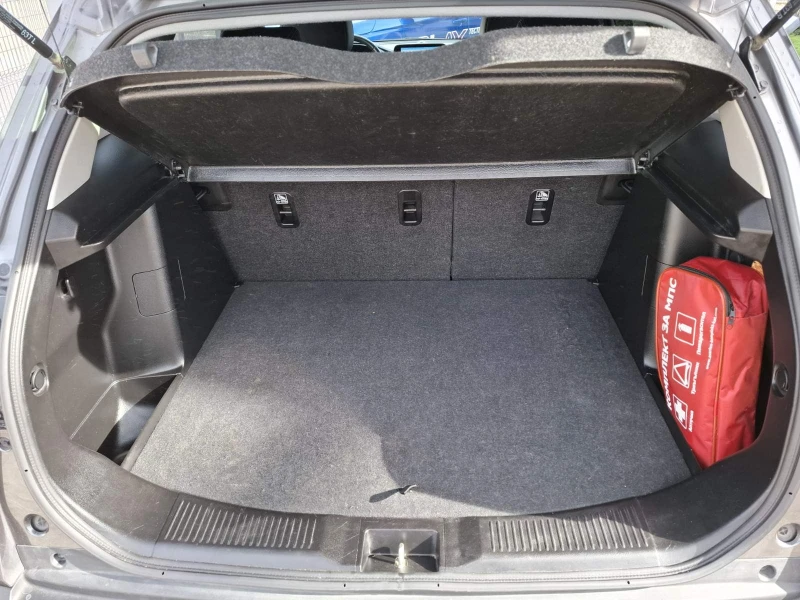 Suzuki SX4 S-Cross GLX 6AT 4x4 Hybrid, снимка 12 - Автомобили и джипове - 53538334