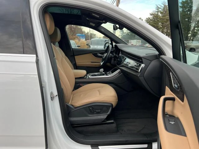 Audi Q7 Premium Plus* QUATTRO* Keyless* Пано* B&O* 7седалк, снимка 5 - Автомобили и джипове - 48513100