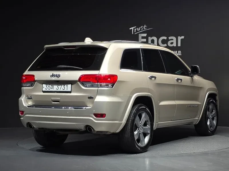 Jeep Cherokee 3.0 Diesel Overland - изображение 2