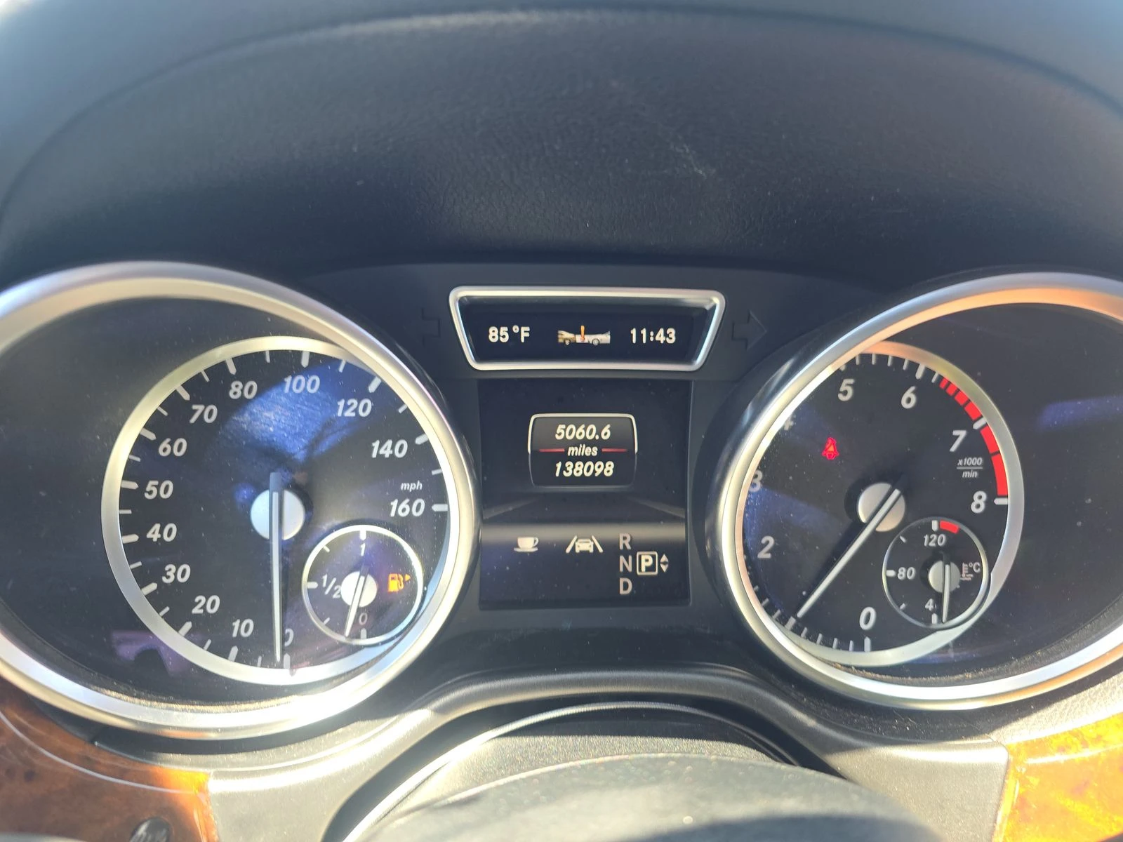 Mercedes-Benz GL 500 4MATIC* Обдух* Harman/Kardon* TВ* Дисторник* Пано* - изображение 10