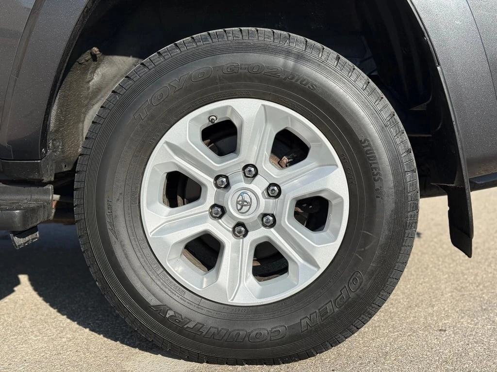 Toyota 4runner * 4WD 4dr V6 SR5 * CARFAX * БЕЗ ПЪРВОНАЧАЛНА ВНОСК - изображение 7